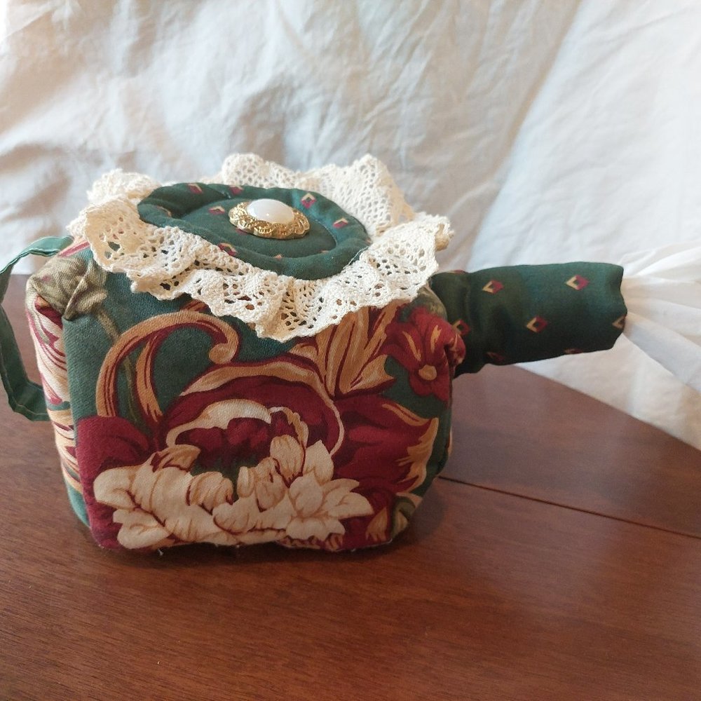 Vintage Handmade Teapot Tissue Box Cover NWOT